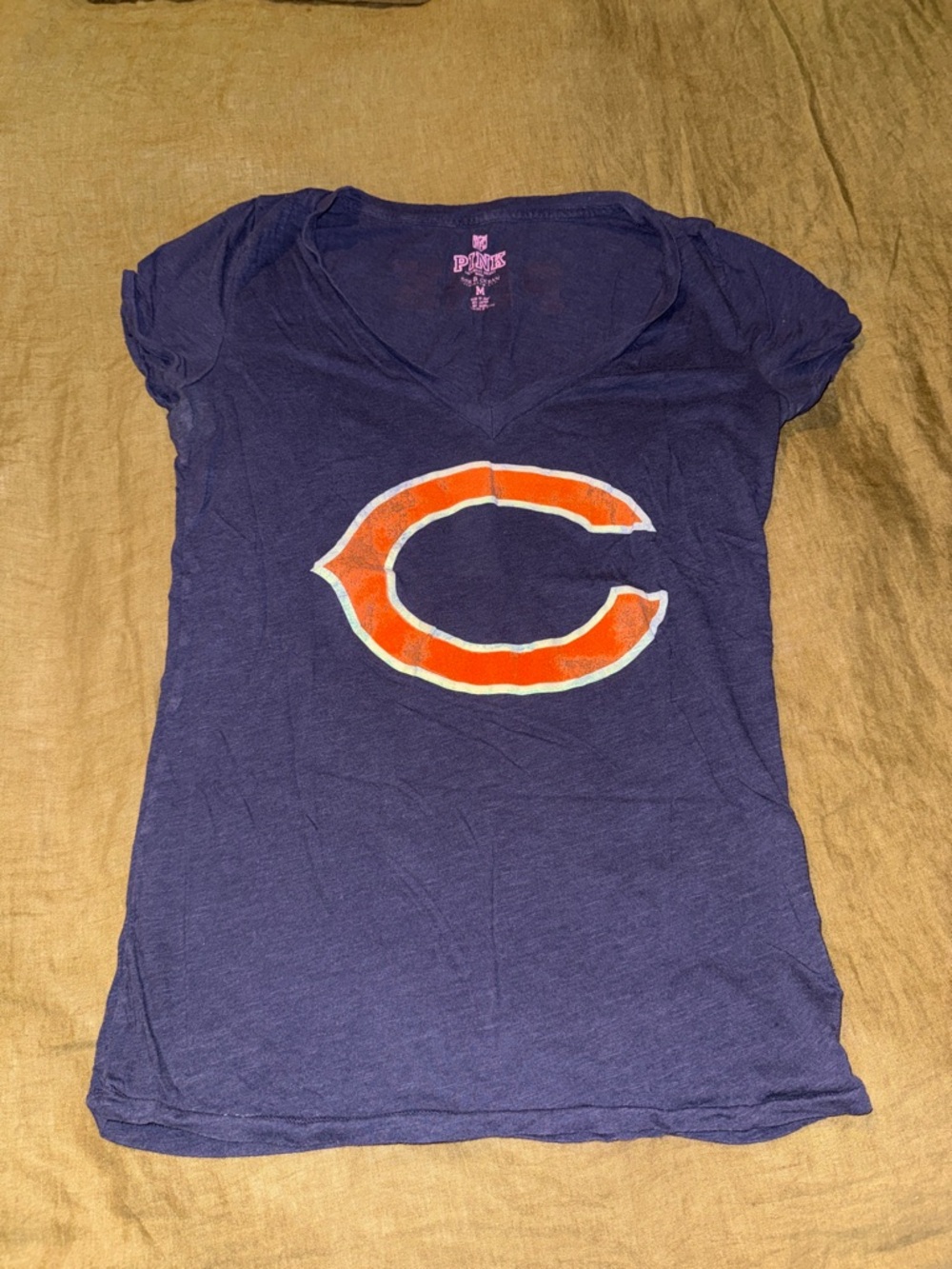 PINK Victoria's Secret Chicago Bears V-neck Tee